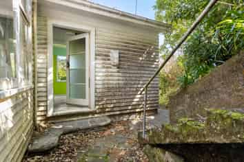 52 Moana Road, Kelburn