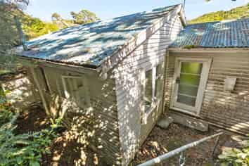 52 Moana Road, Kelburn