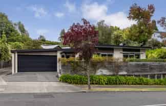 2 Tokomaru Drive, Havelock North