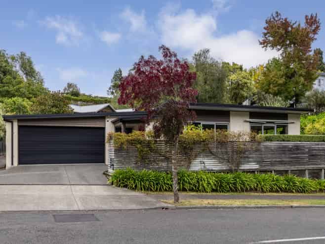 2 Tokomaru Drive, Havelock North