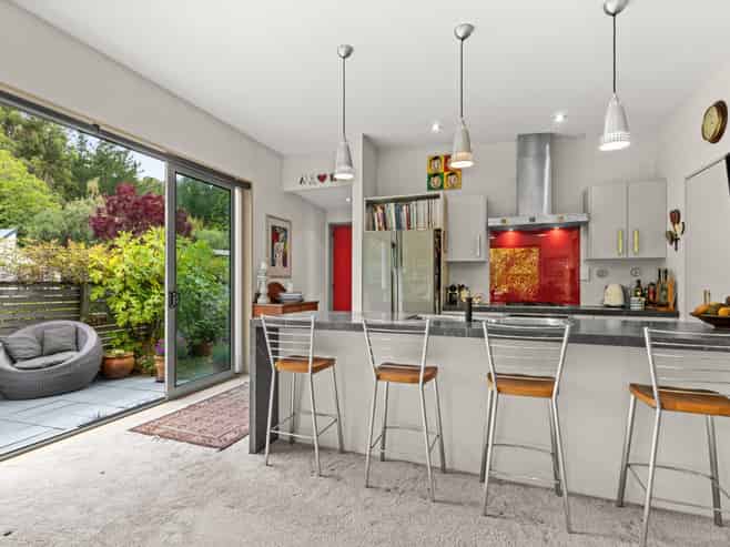 2 Tokomaru Drive, Havelock North