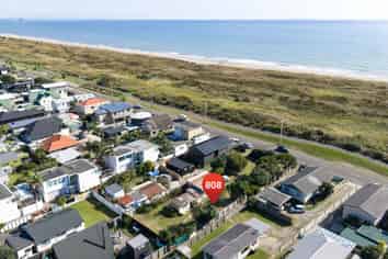 808 Papamoa Beach Road, Papamoa