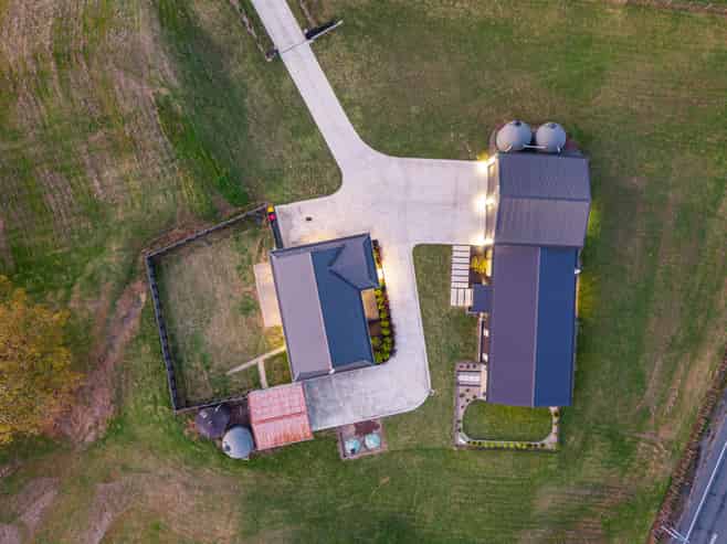 391 Whitford Park Road, Whitford