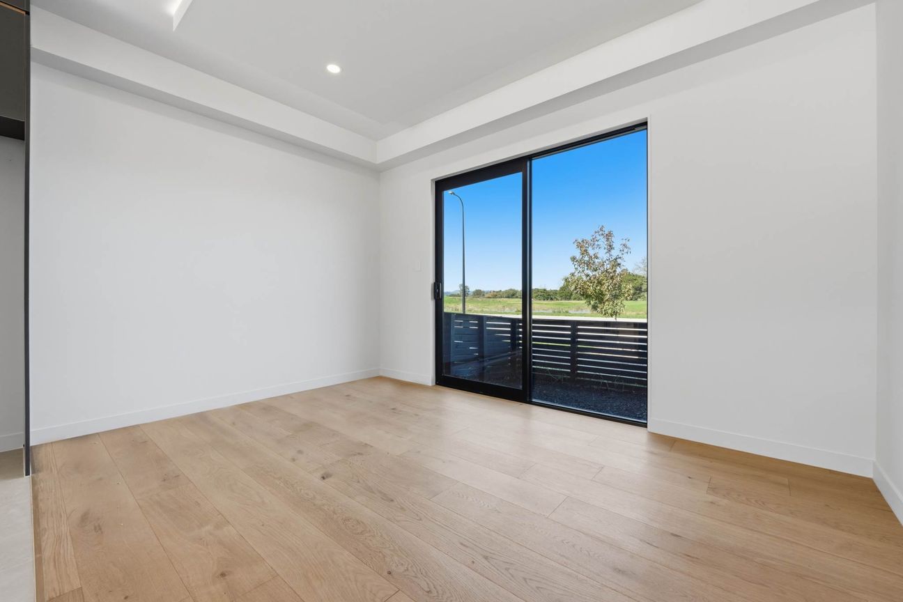 Stylish Living Opposite the Park - Aanzicht 3