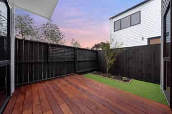 2/47 Hendon Avenue, Mount Albert