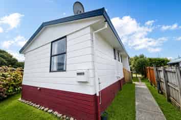 4c Tui Avenue, Forest Lake