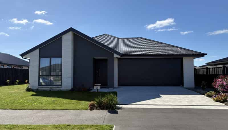 40 Eric Crozier Road, Darfield