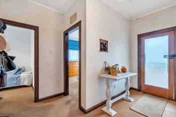 106 Mill Road, Kensington