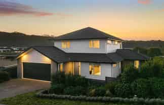 130 John Burke Drive, Aotea