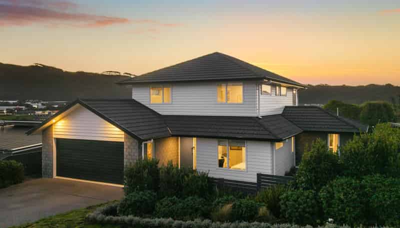 130 John Burke Drive, Aotea