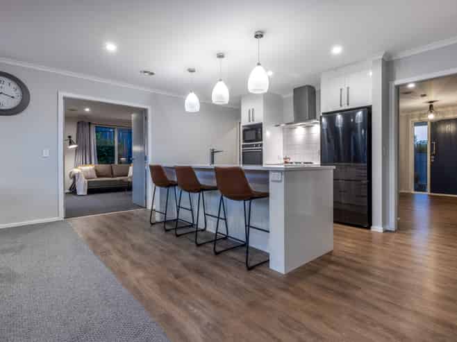 130 John Burke Drive, Aotea