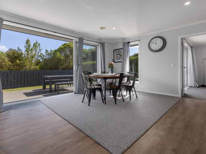 130 John Burke Drive, Aotea