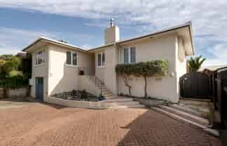 17B Roys Road, Parkvale