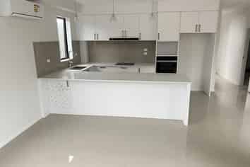 28E Tiraumea Drive, Pakuranga