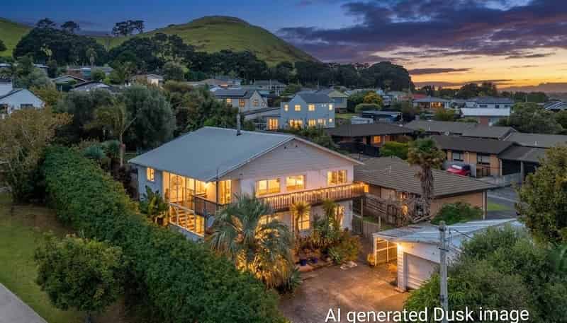 95 Wallace Road, Mangere Bridge