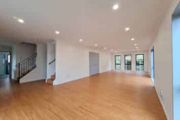 36 Arrowsmith Drive, Flat Bush