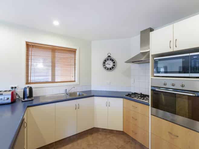 8 Mondrian Lane, Rolleston