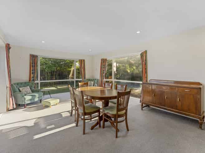 8 Mondrian Lane, Rolleston
