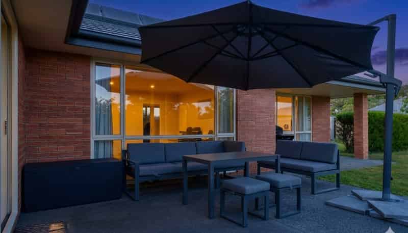 8 Mondrian Lane, Rolleston