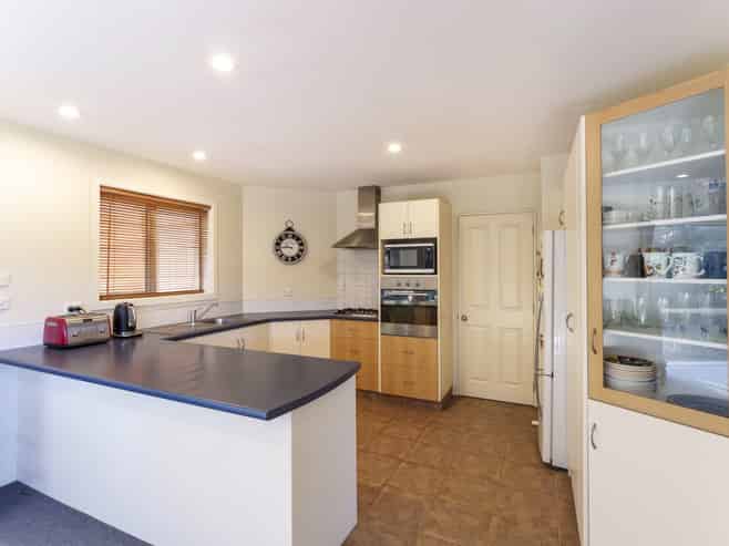 8 Mondrian Lane, Rolleston