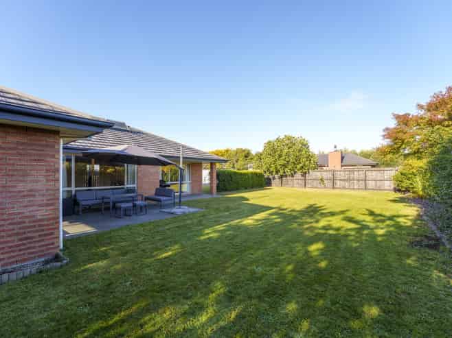 8 Mondrian Lane, Rolleston