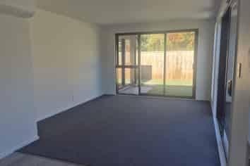 28 Derbridge Street, Ravenswood