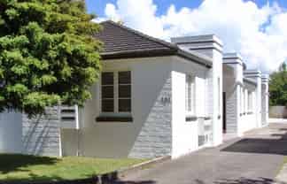 4/181 Jervois Road, Herne Bay