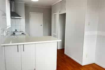 2 Griffstan Lane, Howick