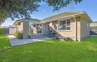 27 Steele Street, Hornby