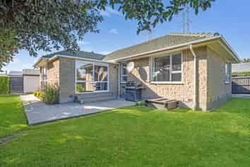 27 Steele Street, Hornby