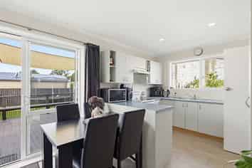 27 Steele Street, Hornby