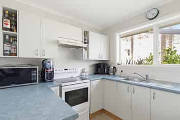 27 Steele Street, Hornby