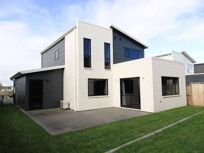 33 Ridgedale Crescent, Flagstaff