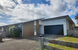 360 One Tree Point Road, One Tree Point