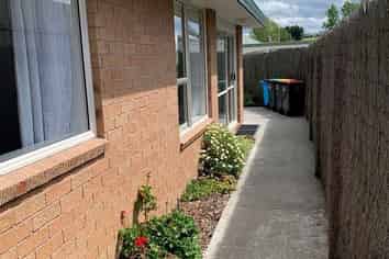 24 Ellesmere Place, Oceanview