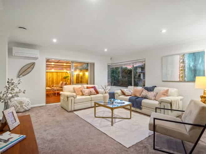 12 English Oak Drive, Schnapper Rock