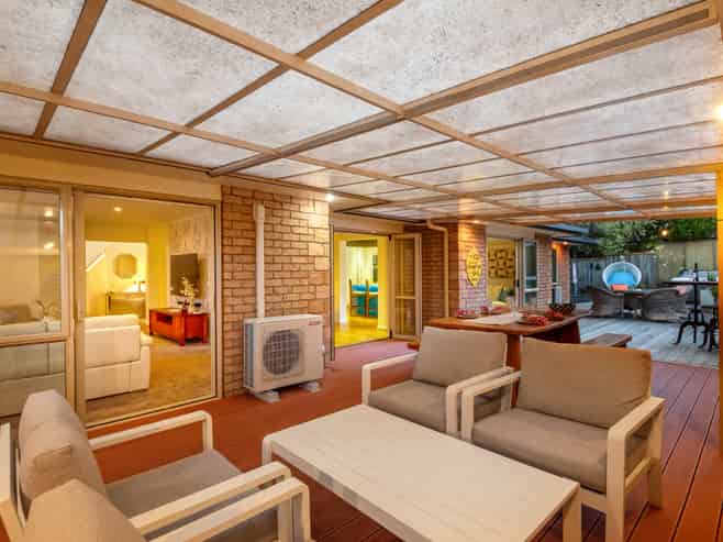 12 English Oak Drive, Schnapper Rock