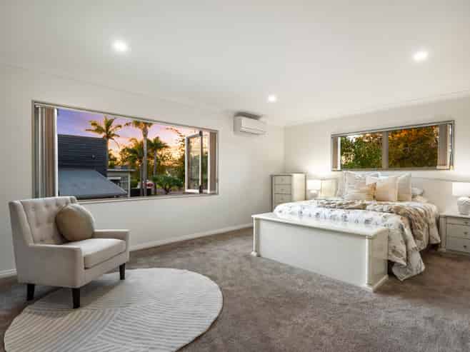 12 English Oak Drive, Schnapper Rock