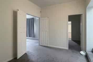 Auckland - Address withheld