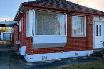 8 Bathurst Street, Silverstream