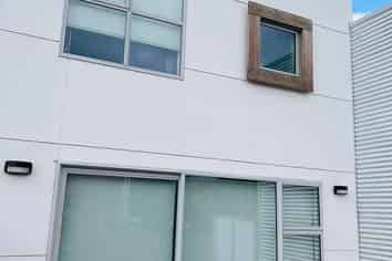 49 Saddleback Grove, Karori