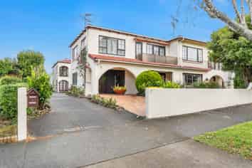 6/2 Brightside Road, Epsom