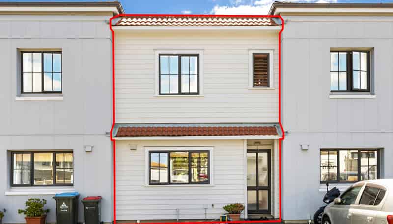 2/1 Harrison Road, Mount Wellington