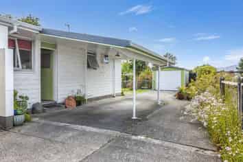 17b Eastons road, Westport