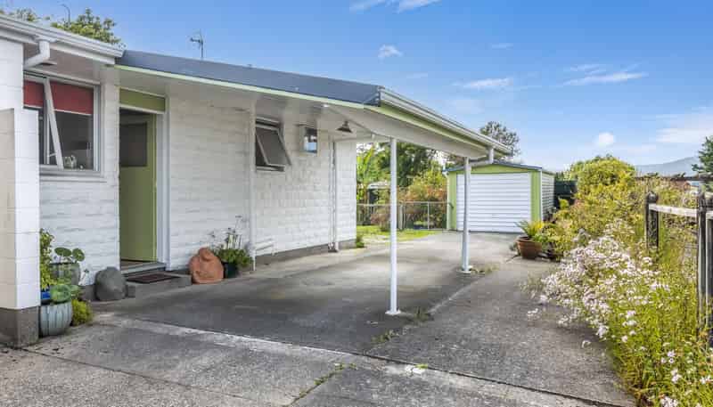 17b Eastons road, Westport