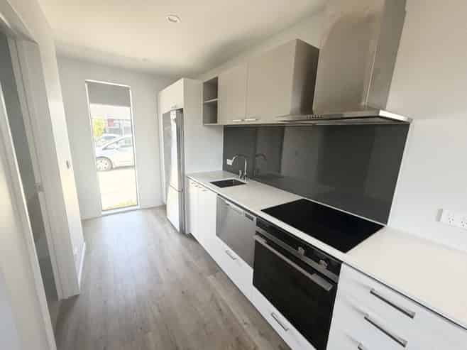 56 Grafton Street , Waltham