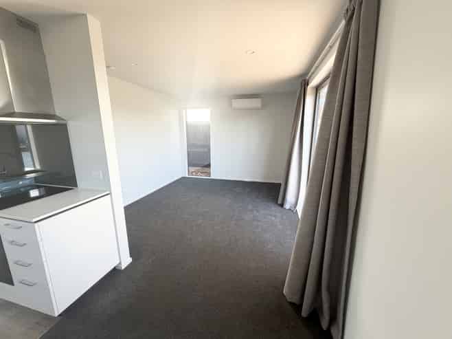 56 Grafton Street , Waltham