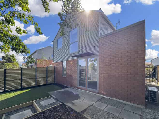 56 Grafton Street , Waltham