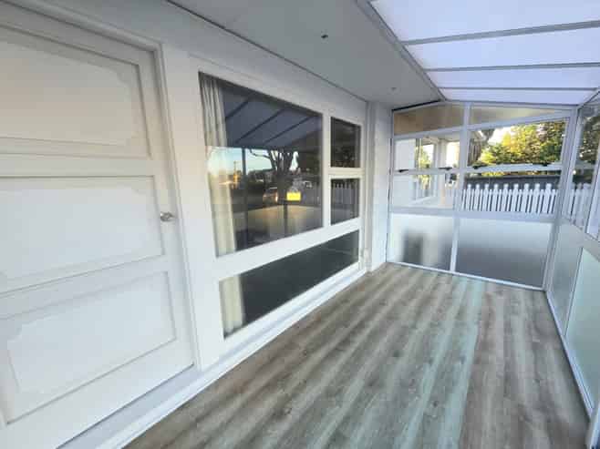 2 Parklands Drive, Huntsbury