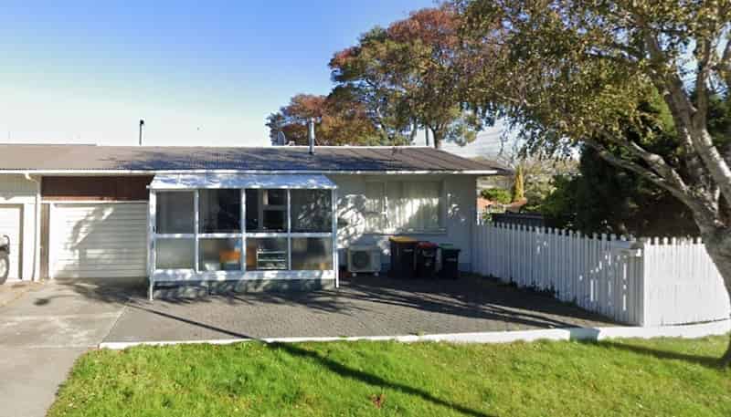 2 Parklands Drive, Huntsbury